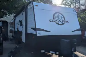 Gumby`s Forest River Ozark 2700TH Toy Hauler