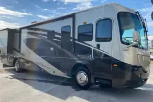 Adrian's Coachmen Cross Country 376DS Class A