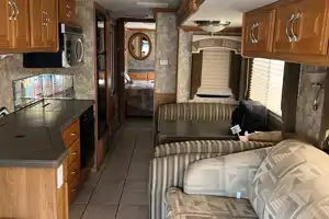 Adrian's Coachmen Cross Country 376DS Class A