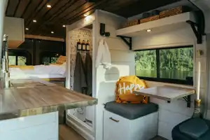 ⚡️Gorgeous Camper Van | Easy Drive | Solar 🌞 Instagram Worthy