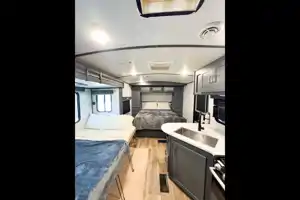 Taylor's Keystone Premier 19FBPR Travel Trailer