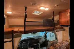 Family Bunkhouse RV – Sleeps 10, Fully Stocked!