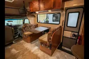 Family Bunkhouse RV – Sleeps 10, Fully Stocked!