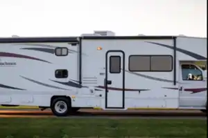 Family Bunkhouse RV – Sleeps 10, Fully Stocked!