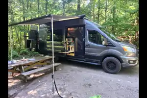 Inspira Van (Ford Transit 250, 4x4, 4 saisons)