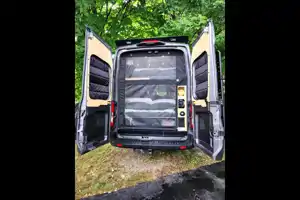Inspira Van (Ford Transit 250, 4x4, 4 saisons)