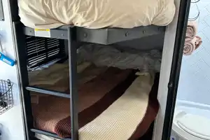 Tony's Coleman 24BH Travel Trailer