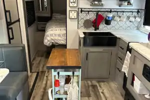 Tony's Coleman 24BH Travel Trailer