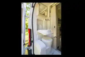 Thor Motor Coach Rize Class B