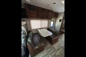 Forest River Forester 2861DS  Luxury Spacious