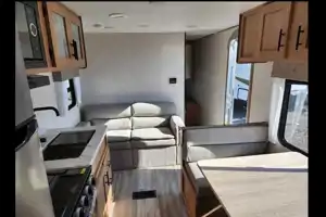 True North's 2023 Prime Time avenger 26bk Travel Trailer
