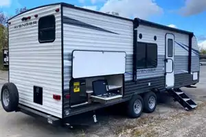 True North's 2023 Prime Time avenger 26bk Travel Trailer