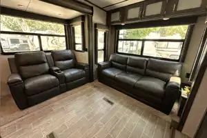 330-RL wonderful couples layout, King bed with a large comfortable rear living room (Video Walk Though) FULLY stocked & turnkey ready