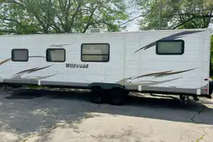 M and R Rvs Forest River wildwood Travel B UNITTrailer