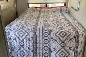 Fantastic 2021 Forest River RV Cherokee Arctic Wolf Suite 3770