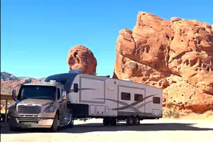 J&L RV rental & towing, bunkhouse fifth wheel