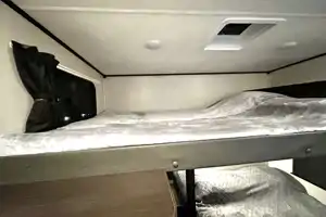 J&L RV rental & towing, bunkhouse fifth wheel