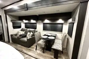 J&L RV rental & towing, bunkhouse fifth wheel