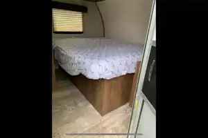 Ultralight Grand River 19BH Travel Trailer