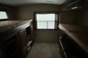 Keystone Outback Superlite 325BHS