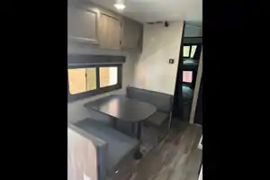 Daniela’s Starcraft 26BH AUTUMN RIDGE SIGNATURE Travel Trailer