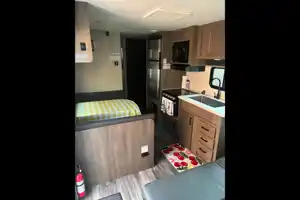 Daniela’s Starcraft 26BH AUTUMN RIDGE SIGNATURE Travel Trailer
