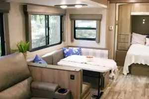 Modern Mountain Retreat