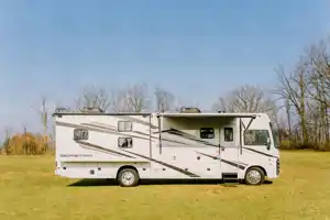 2021 Forest River Georgetown - Sleeps 8