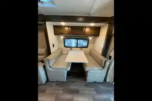 2021 Tiffin Wayfarer 25RW Class C