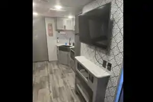 Fall Bunkhouse Getaway - 32ft- Sleeps 8