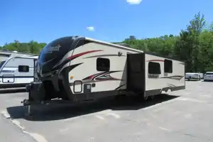 Hideaway RV rentals fur baby friendly Keystone outback 323bh