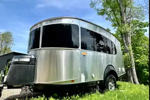 Jonathan 's Airstream Basecamp 20X Travel Trailer