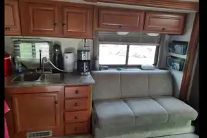 De Luxe Fleetwood 31N 8 places Classe C