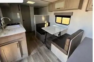 Daniel's Coleman  17b Travel Trailer W/Electric Fireplace and Coffee Machine and Bluetooth Radio!!!