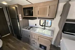 Sleeps 8 - 2022 King Sport Travel Trailer