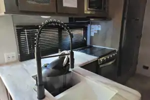 Al & Kaci's 29vbud