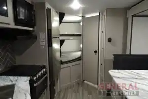Coachmen Apex Ultra-Lite Travel Trailer