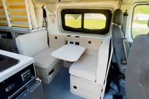 ຄຳແກ້ວ's Winnebago Solis Pocket 36A Class B