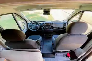 ຄຳແກ້ວ's Winnebago Solis Pocket 36A Class B