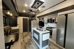 Maria's Keystone High Country Mountana Fifth Wheel