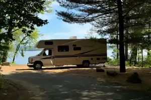 Karl's Coachmen CB 230 Class C