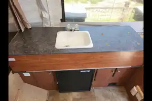 Bear'ly a Trailer