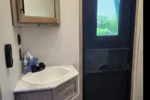 Robby's Forest River 321Bh Fifth Wheel
