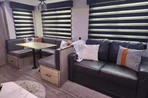 Robby's Forest River 321Bh Fifth Wheel