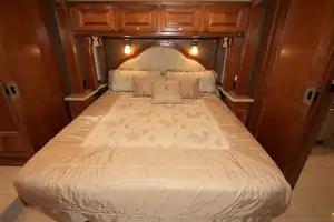 Roy’s Tiffin Motorhomes Phaeton Class A