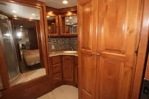 Roy’s Tiffin Motorhomes Phaeton Class A