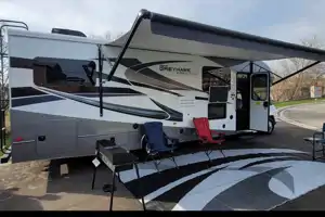 Jay & G's Jayco Prestige Class C