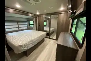 Scott's Solitude S-Class 3740BH Fifth Wheel