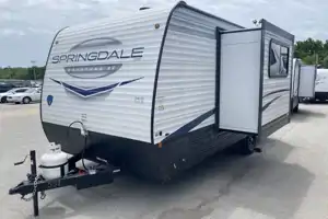 Justin's Keystone Springdale 1760BH Travel Trailer