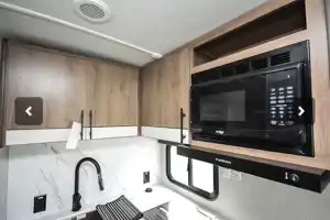 H-Bee Grand Design Imagine 2500RL Travel Trailer